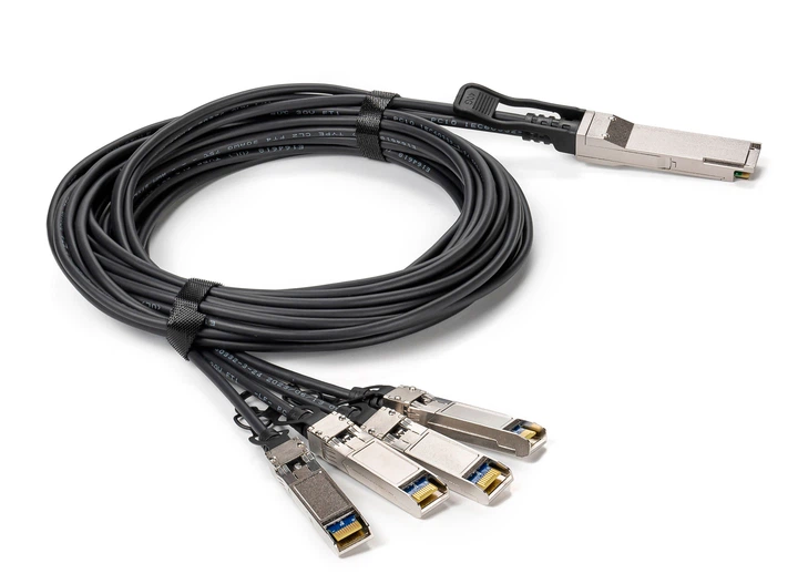 Модуль оптичний з кабелем RCI QSFP-4SFP+-DAC-3M 40G QSFP+ to 4x10G SFP+, Copper, 3m - изображение 3