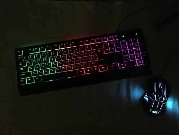 Игровая клавиатура KEYBOARD UKC M-710 с подсветкой и мышкой 4958 - изображение 7