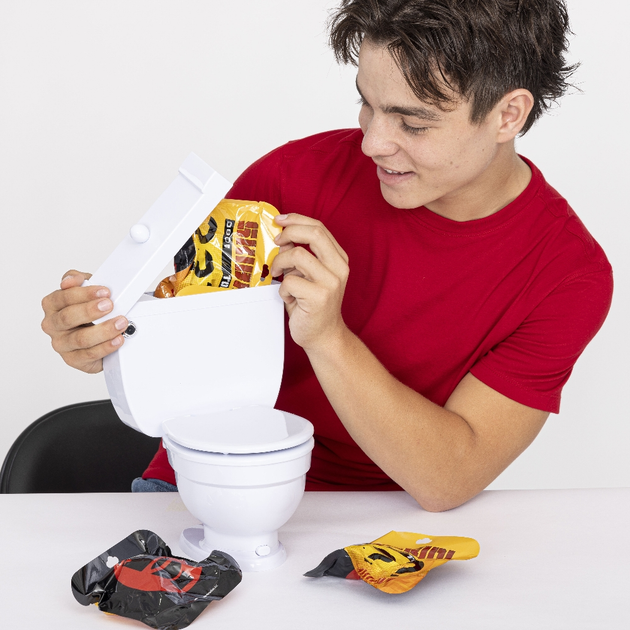 Zabawka w zestawie z akcesoriami Skibidi Toilet Mystery Surprise Toilet (1330) (810054665472) - obraz 12