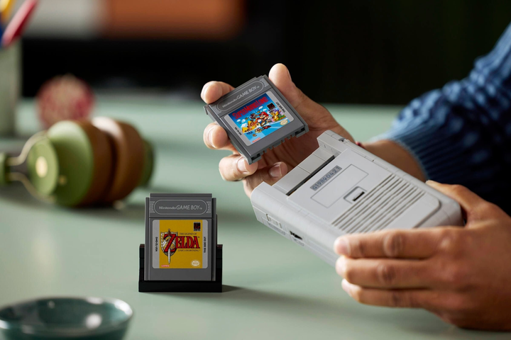 Конструктор LEGO Super Mario Game Boy 421 деталь (72046) - зображення 8