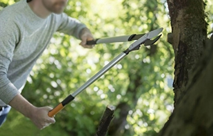 Sekator dźwigniowy nożycowy Fiskars PowerGearX L LX98 80 cm (6411501124906) - obraz 9