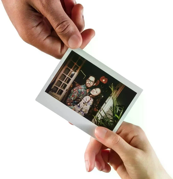 Подарочный набор Фотопринтер Fujifilm Instax Link Wide, Фотобумага 20 шт, Чехол, Фотоальбом на 64 фото Серый (Подарочная упаковка) - Фото 11 Подарочный набор Фотопринтер Fujifilm Instax Link Wide, Фотобумага 20 шт, Чехол, Фотоальбом на 64 фото Серый (Подарочная упаковка) - изображение 11