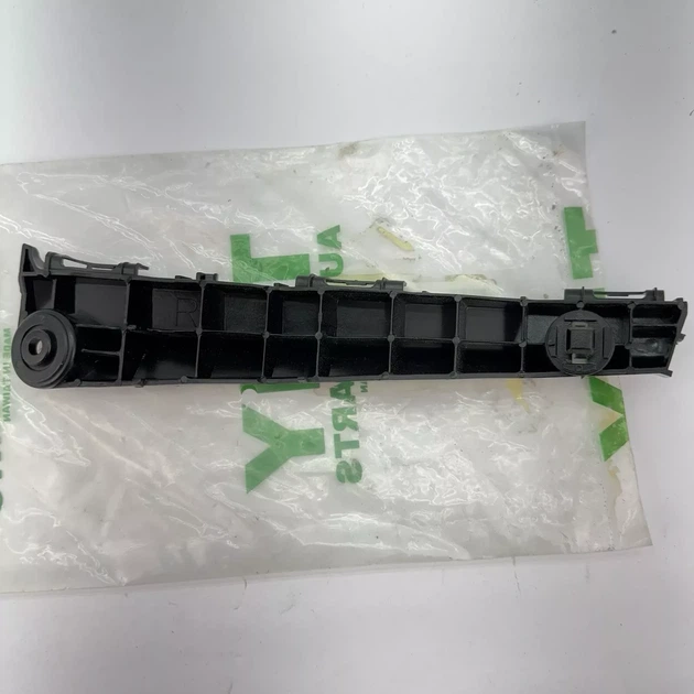 Кріплення переднього бампера праве Toyota Camry XV50 11-14 USA (FPS) 5253506130 - зображення 2