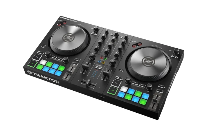 DJ-контролер Native Instruments Traktor S2 MK3 - Фото 5 DJ-контролер Native Instruments Traktor S2 MK3 - изображение 5