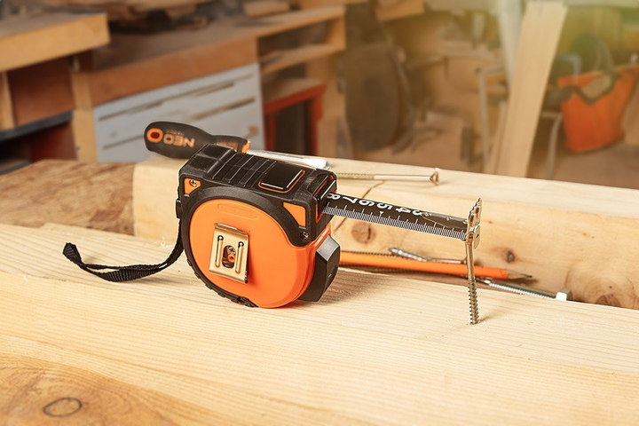 Рулетка NEO Tools Super Black сталева 10 м x 25 мм з автоматичним блокуванням, 2 кнопками стоп та магнітом 67-245 (5907558472271) - зображення 8