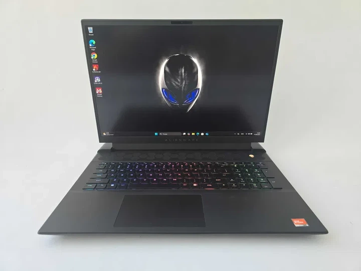 Ноутбук Dell Alienware M18 R1 (2023) R9 7845HX/RTX 4070/RAM 16GB/SSD 1TB/IPS 480Hz Б\В - Б/У - Фото 1 Ноутбук Dell Alienware M18 R1 (2023) R9 7845HX/RTX 4070/RAM 16GB/SSD 1TB/IPS 480Hz Б\В - Б/У - изображение 1