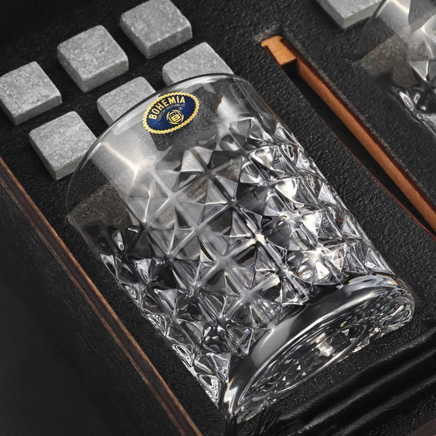 Камені для охолодження віскі Темна коробка + 2 шт Келихи Bohemia Diamond 340 мл + мішечок + щипці + підставка + 12 каменів - Фото 2 Камені для охолодження віскі Темна коробка + 2 шт Келихи Bohemia Diamond 340 мл + мішечок + щипці + підставка + 12 каменів - зображення 2