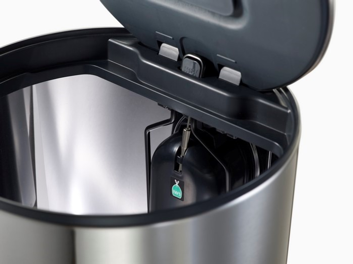 Kosz na śmieci Joseph Joseph Stainless Steel Arc 30 l (5028420012668) - obraz 4