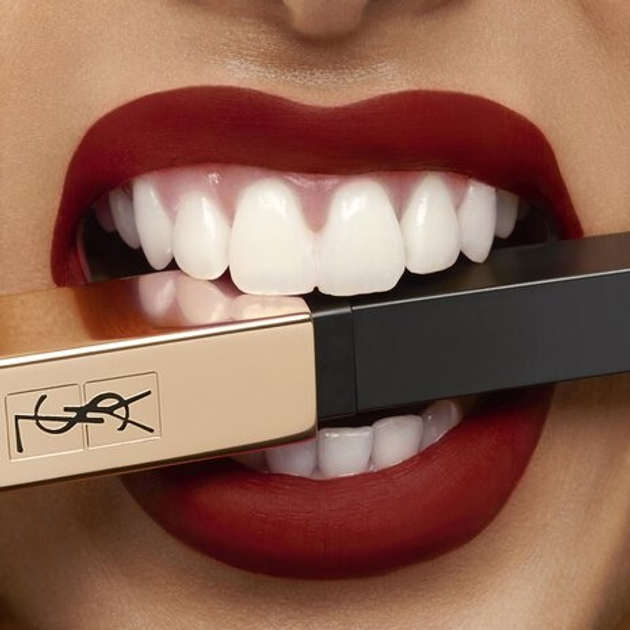 Szminka do ust Yves Saint Laurent Rouge Pur Couture The Slim matowa 1966 Rouge Libre 2.2 g (3614273376334) - obraz 2