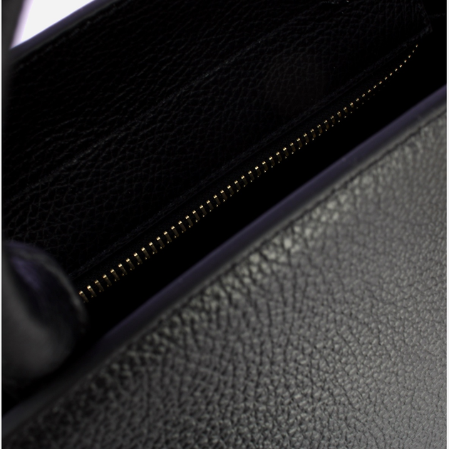 Torebka crossbody damska ze skóry naturalnej duża Coccinelle Coccinellekliche E1DGP180280 001 Czarna (800070342948) - obraz 4