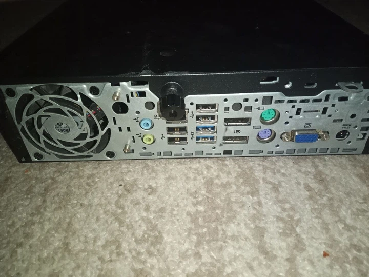 Неттоп Б-класс HP EliteDesk 800 G1 USFF / Intel Core i5-4570S (4 ядра по 2.9 - 3.6 GHz) / 4 GB DDR3 / 60 GB SSD / Intel HD Graphics 4600 / DVD-ROM б/у - изображение 3