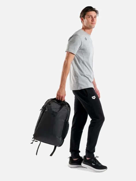 Рюкзак спортивный 30 л вмещает формат А4 Arena All Set Urban Backpack 30L 010233-100 Черный (3468337636076) - Фото 3 Рюкзак спортивный 30 л вмещает формат А4 Arena All Set Urban Backpack 30L 010233-100 Черный (3468337636076) - изображение 3