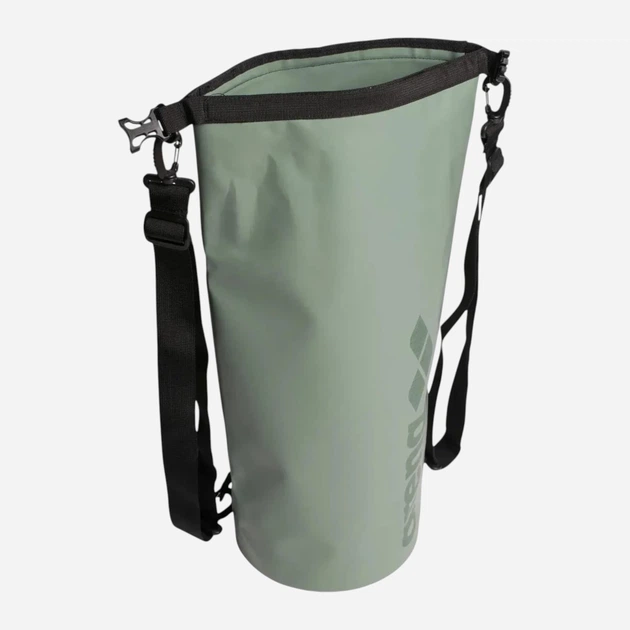 Рюкзак спортивный 15 л водонепроницаемый Arena Team Drybag Big Logo 15L 003800-100 Оливковый (3468337480587) - Фото 3 Рюкзак спортивный 15 л водонепроницаемый Arena Team Drybag Big Logo 15L 003800-100 Оливковый (3468337480587) - изображение 3