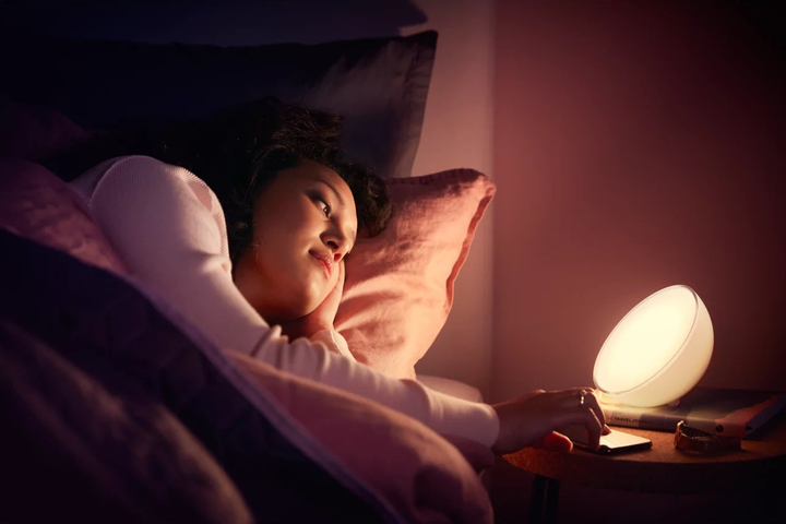 Inteligentna lampa stołowa Philips Hue COL Go V2 EU Biała (7602031P7) - obraz 9