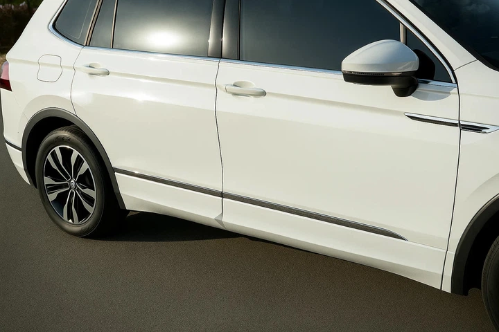 Молдинг дверной Carmos (4 шт, нерж) для Volkswagen Tiguan 2016-2023 гг - изображение 4