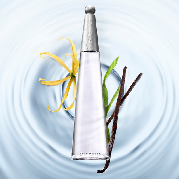 Парфумована вода для жінок Issey Miyake L'eau D'issey Intense 30 мл (3423222118310) - зображення 3