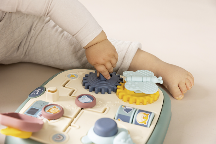 Funkcjonalny busyboard Smoby Little Aktywność (7600140317) (3032161403175) - obraz 16