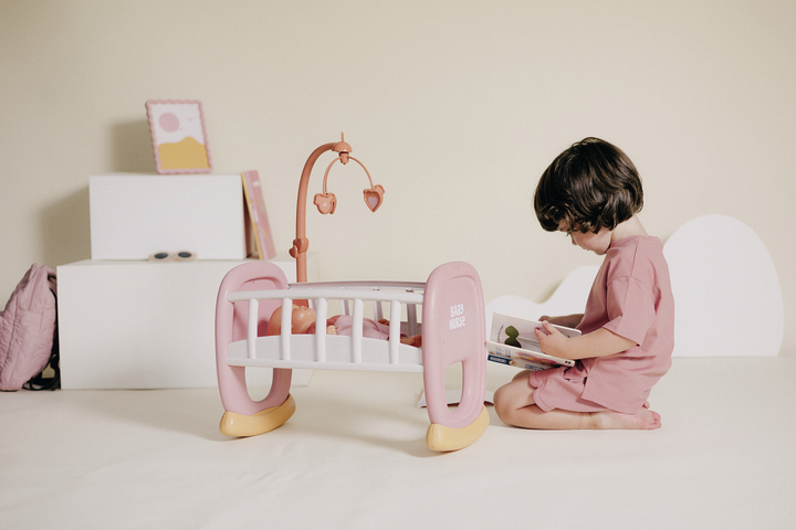 Колиска Smoby Toys Бебi Ньорс з мобілем (7600220390) (3032162203903) - зображення 7