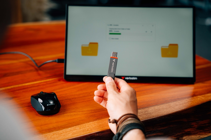 Pendrive Verbatim Dual QuickStick 512GB USB 3.2 Gen1 + Type-C Grey (23942320425) - obraz 11