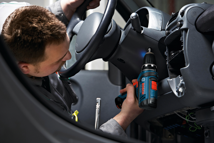 Акумуляторний дриль-шурупокрут Bosch Professional GSR 12V-15 + Набір біт +свердла (39 шт.) у м'якому кейсі (0615990G6L) - зображення 5