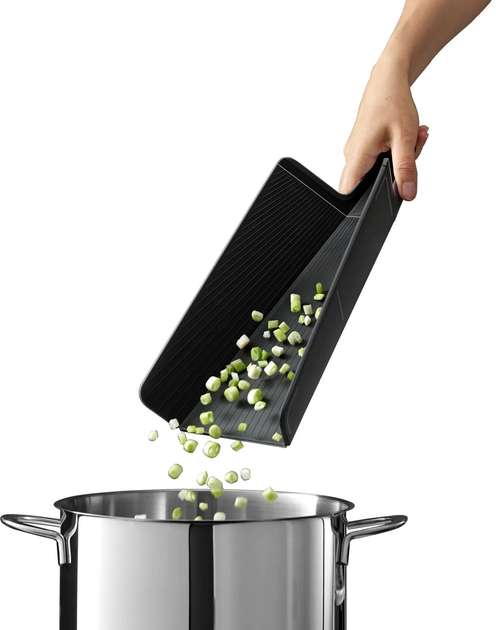 Deska do krojenia Joseph Joseph Chop2Pot składana czarna 21.8x38 cm (5028420005066) - obraz 5
