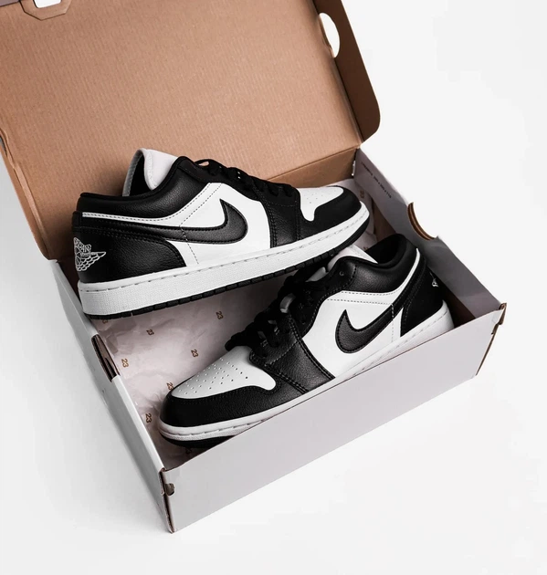 Кроссовки женские Jordan 1 Low Panda 38 Черно-белый DC0774-101 - Фото 2 Кроссовки женские Jordan 1 Low Panda 38 Черно-белый DC0774-101 - изображение 2
