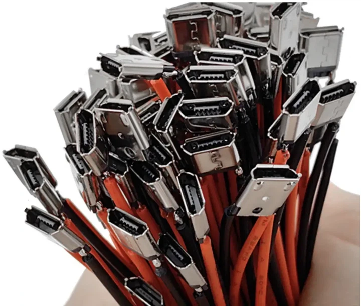 Припаянное гнездо для мобильного телефона Micro USB - Фото 2 Припаянное гнездо для мобильного телефона Micro USB - изображение 2