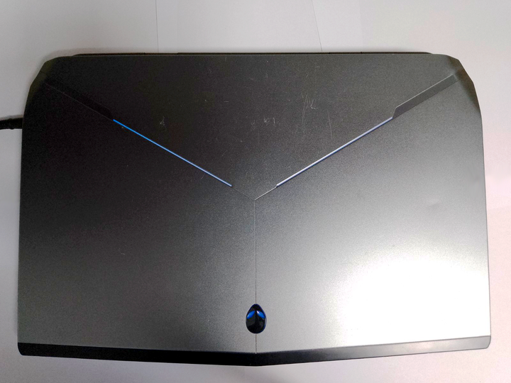 Ігровий ноутбук DELL AlienWare R3 17.3" 4K UHD (3840 x 2160) Intel i7 6700HQ, nVidia GTX 970M 3Gb, 16Gb DDR4, 256SSD + 1Tb Refurbished - изображение 9