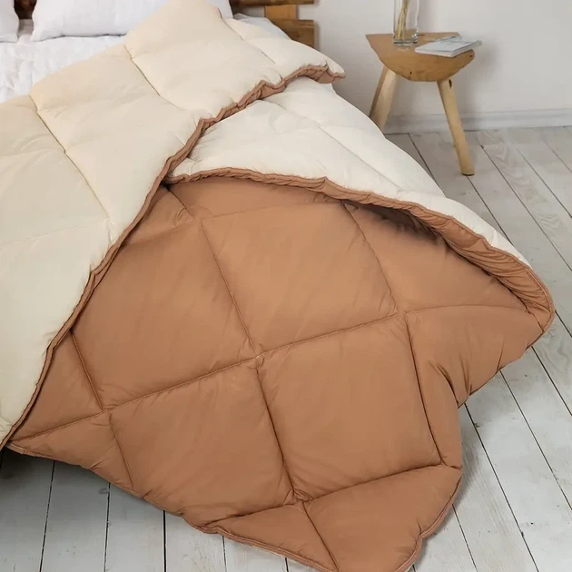 Ковдра двоспальна 180×205 зимова особливо тепла FRIENDLY ALASKA бежева, 450 г/м² (1-00152_28632) - Фото 2 Ковдра двоспальна 180×205 зимова особливо тепла FRIENDLY ALASKA бежева, 450 г/м² (1-00152_28632) - зображення 2