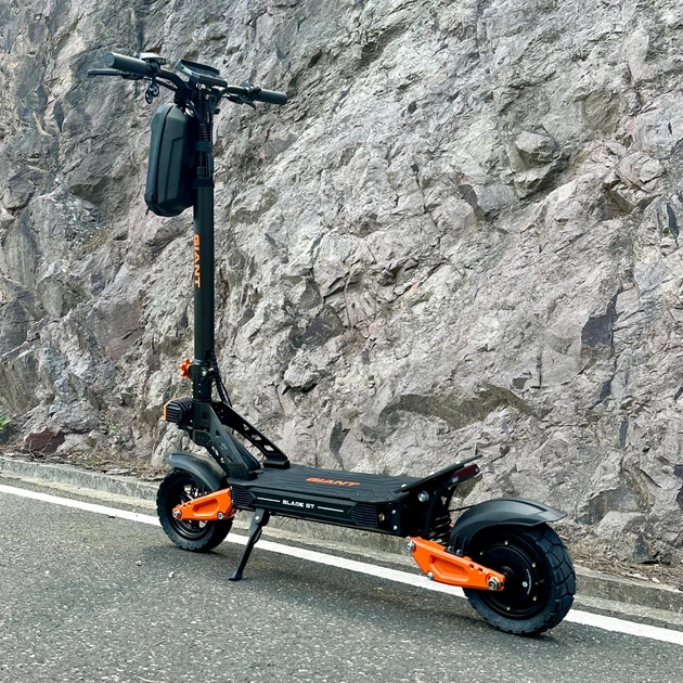 ROZETKA | Электросамокат GIANT Blade GT Sport | 1600W 18Ah (2026