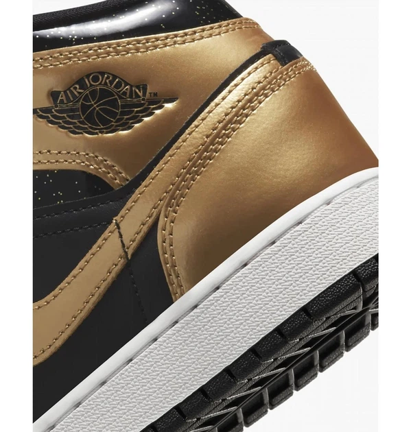 Кроссовки детские Jordan Air Jordan 1 Mid Se (Gs) Llic Gold Black 38 Комбинированный DR6967-071 - Фото 9 Кроссовки детские Jordan Air Jordan 1 Mid Se (Gs) Llic Gold Black 38 Комбинированный DR6967-071 - изображение 9