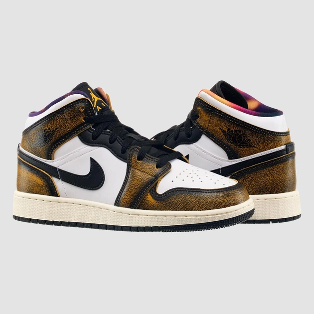 Кроссовки женские Jordan 1 Mid Se (Gs) 38 Белый DQ8418-071 - Фото 1 Кроссовки женские Jordan 1 Mid Se (Gs) 38 Белый DQ8418-071 - изображение 1