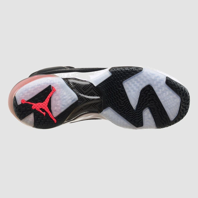 Кроссовки мужские Jordan Xxxvii 43 Чорно-білий DD6958-091 - Фото 4 Кроссовки мужские Jordan Xxxvii 43 Чорно-білий DD6958-091 - изображение 4