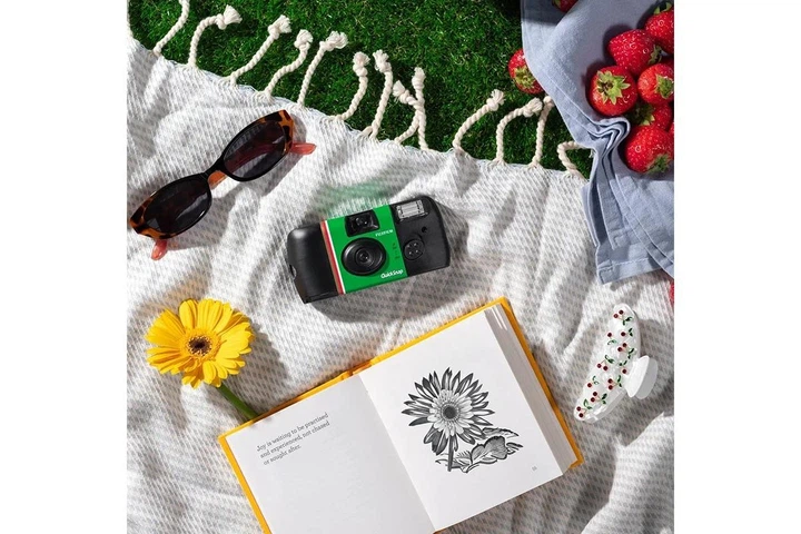 Одноразовий фотоапарат плівкова FUJIFILM QUICKSNAP Flash на 27