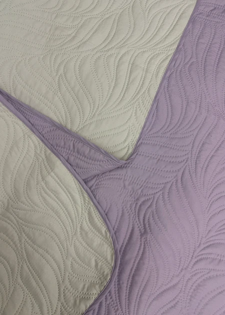 Покривало двостороннє Decorator Microfiber листя 140х215 см бузковий з бежевим (85-119) - Фото 6 Покривало двостороннє Decorator Microfiber листя 140х215 см бузковий з бежевим (85-119) - зображення 6