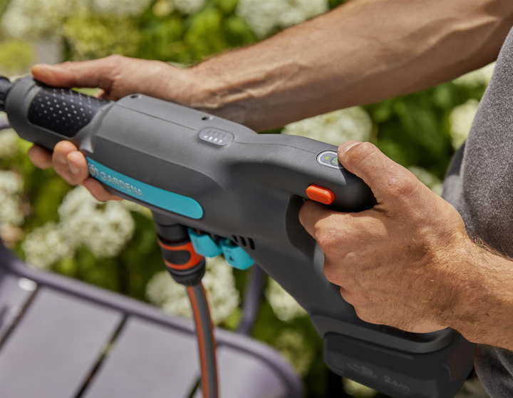 Myjka ciśnieniowa Gardena AquaClean Premium Set 24 bar 300 W (14800-31.000.00) - obraz 19