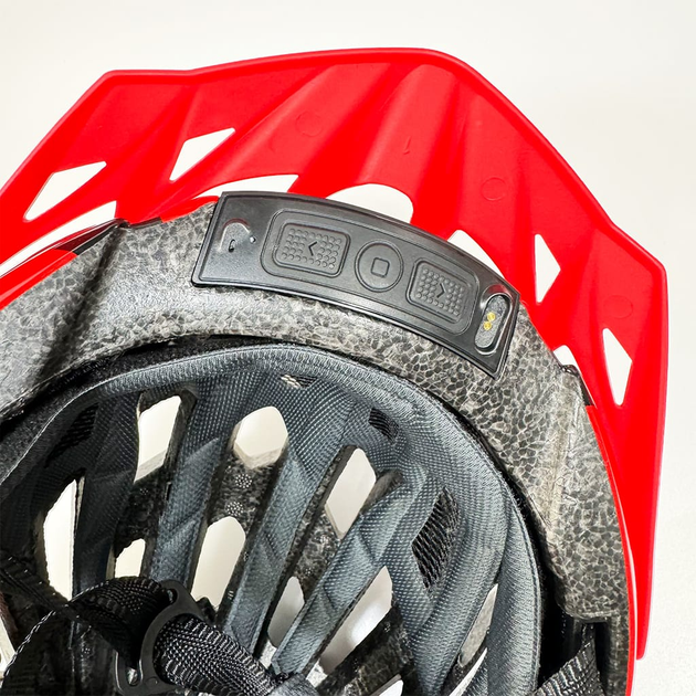Kask rowerowy Livall MT1 NEO M 54-58 cm Czarny/Czerwony (LIV-T0MT1N-1243) - obraz 5