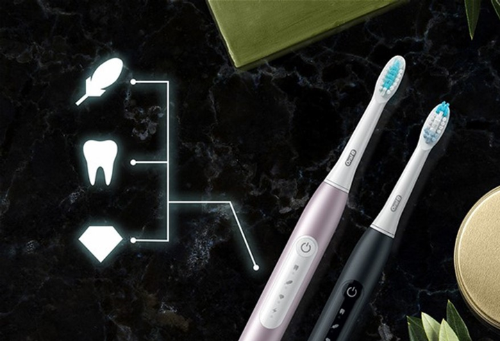 Набір електричних зубних щіток Oral-B Pulsonic Slim Luxe 4900 Чорна/Рожева - зображення 8