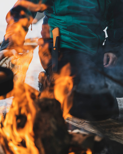 Nóż o dużej wytrzymałości Fiskars z ostrzałką (1023619/156018) - obraz 5