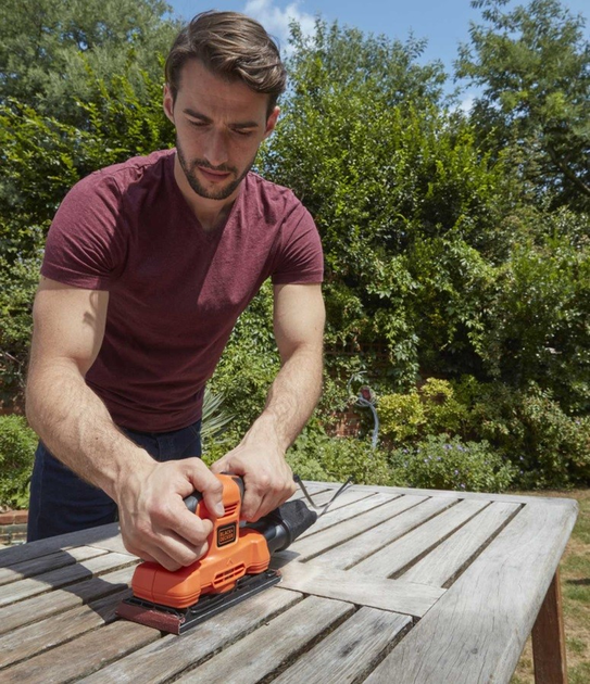 Szlifierka wibracyjna Black+Decker BEW220 - obraz 2