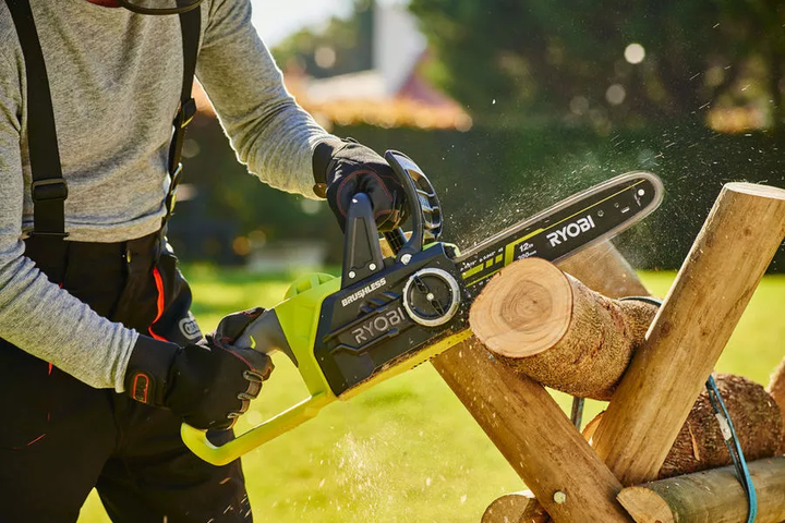 Piła łańcuchowa Ryobi One+ OCS1830 18V 30 cm (bez akumulatora i ładowarki) (5133002829) - obraz 10