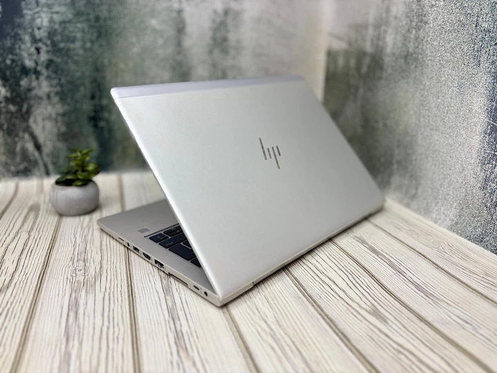 Ноутбук HP EliteBook 735 G5 | 13,3" Full HD | AMD Ryzen 3 PRO 2300U | RAM 8 ГБ | SSD 256 ГБ | для работы и учебы | мощный | легкий - Б/У - изображение 2