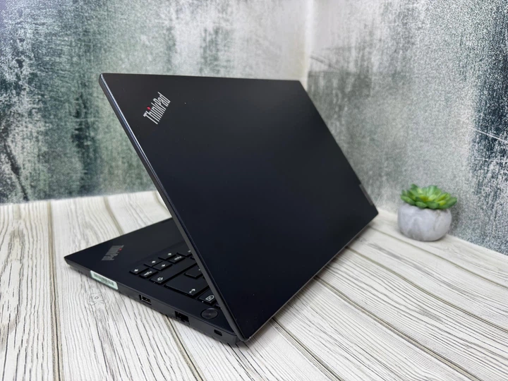 Бизнес-ноутбук Lenovo ThinkPad E14 G3 |14" Full HD IPS|Ryzen 3 5300U|16 GB|SSD 256 GB | Windows 10 | для работы обучения | Мощный | надежный - Б/У - Фото 2 Бизнес-ноутбук Lenovo ThinkPad E14 G3 |14" Full HD IPS|Ryzen 3 5300U|16 GB|SSD 256 GB | Windows 10 | для работы обучения | Мощный | надежный - Б/У - изображение 2