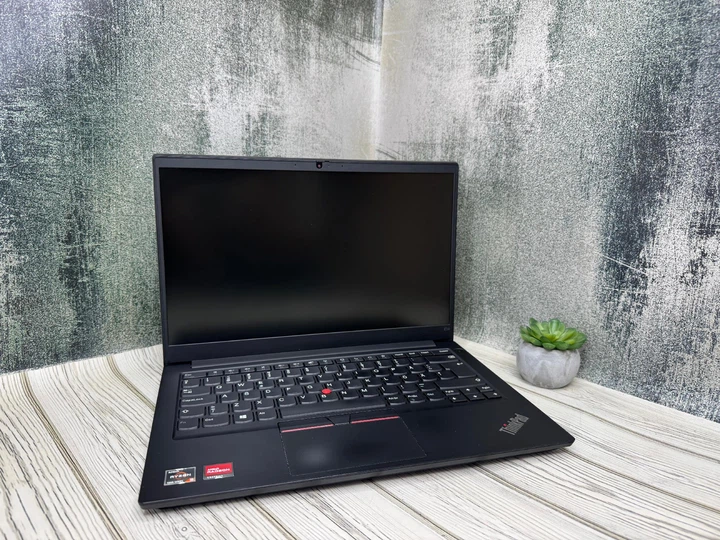 Бізнес-ноутбук Lenovo ThinkPad E14 G3 |14