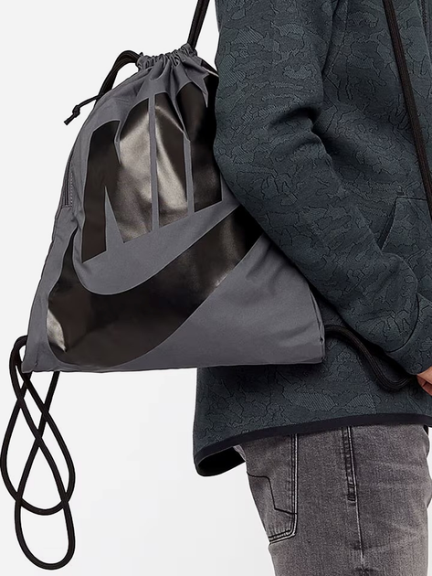 Plecak sportowy materialowy Nike Heritage Gymsack BA5351-009 Ciemnoszary (91201623839) - obraz 7