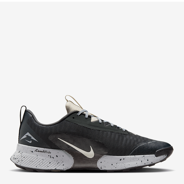 Чоловічі кросівки для бігу Nike Juniper Trail 3 FQ0904-003 44 (10US) 28 см Чорні (197600704824) - зображення 1