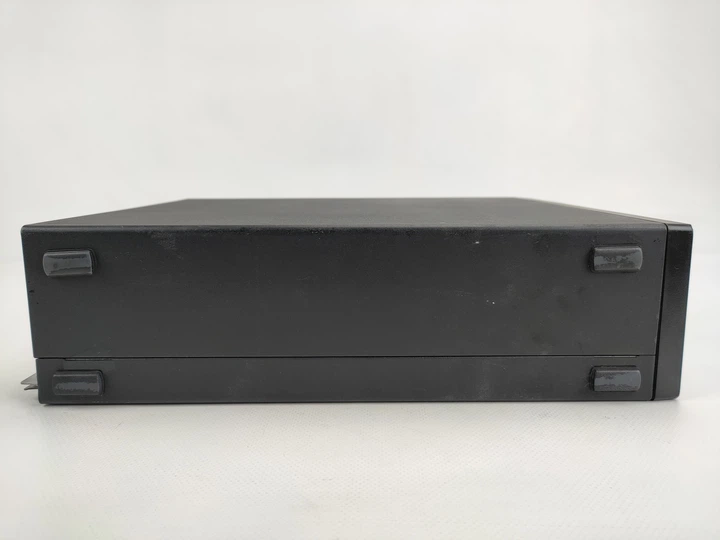 Компьютер Fujitsu TeamPoS 7000S / Intel Core i5-4570TE / RAM 8GB / SSD 128GB + HDD 500GB / LAN / Windows 11 / Black Б/В b1 - Фото 6 Компьютер Fujitsu TeamPoS 7000S / Intel Core i5-4570TE / RAM 8GB / SSD 128GB + HDD 500GB / LAN / Windows 11 / Black Б/В b1 - изображение 6
