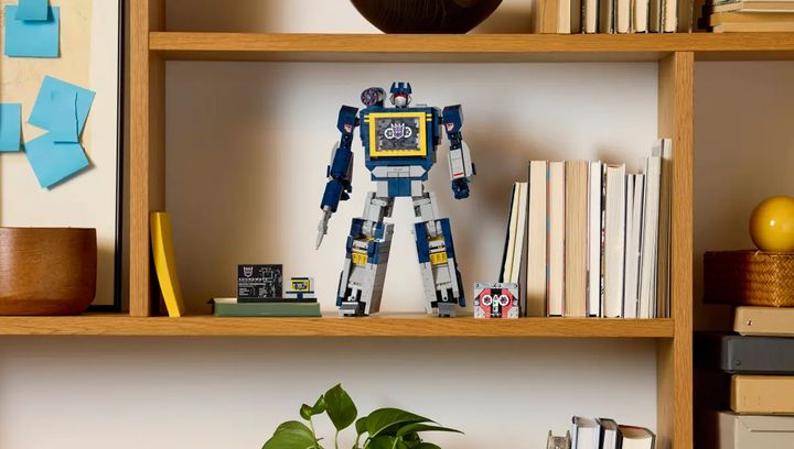 Конструктор Lego Transformers: Soundwave Icons 10358 - изображение 6