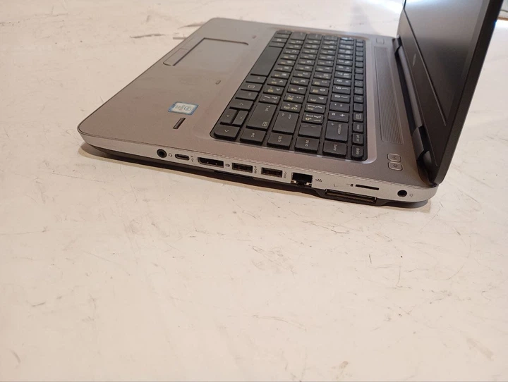 Ноутбук Б-класс HP ProBook 640 G2 / 14" (1366x768) TN / Intel Core i5-6300U (2 (4) ядра по 2.4 - 3.0 GHz) / 8 GB DDR4 / 500 GB HDD / Intel HD Graphics 520 / WebCam / АКБ не держит б/у - Фото 5 Ноутбук Б-класс HP ProBook 640 G2 / 14" (1366x768) TN / Intel Core i5-6300U (2 (4) ядра по 2.4 - 3.0 GHz) / 8 GB DDR4 / 500 GB HDD / Intel HD Graphics 520 / WebCam / АКБ не держит б/у - изображение 5