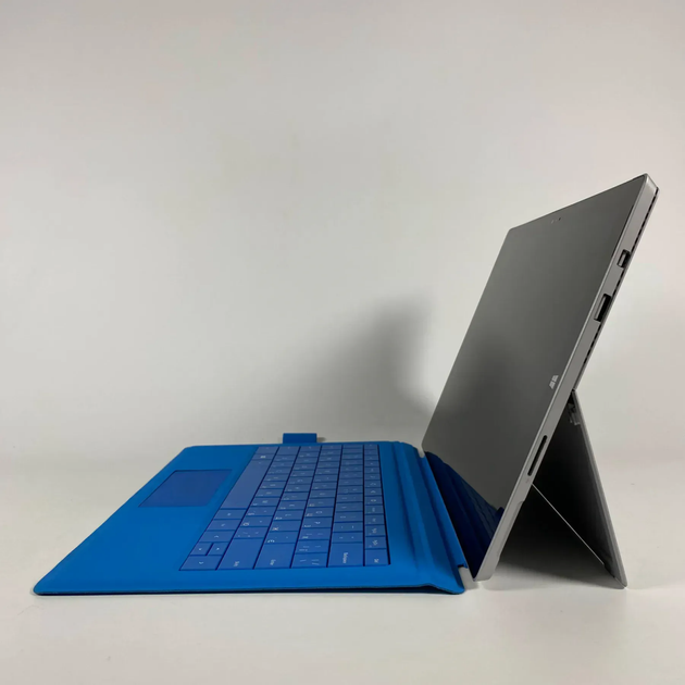 Нетбук-трансформер Microsoft Surface Pro 3 / 12" (2160x1440) IPS Touch / Intel Core i7-4650U (2 (4) ядра по 1.7 - 3.3 GHz) / 8 GB DDR3 / 512 GB SSD / Intel HD Graphics 5000 / WebCam б/у - Фото 5 Нетбук-трансформер Microsoft Surface Pro 3 / 12" (2160x1440) IPS Touch / Intel Core i7-4650U (2 (4) ядра по 1.7 - 3.3 GHz) / 8 GB DDR3 / 512 GB SSD / Intel HD Graphics 5000 / WebCam б/у - изображение 5